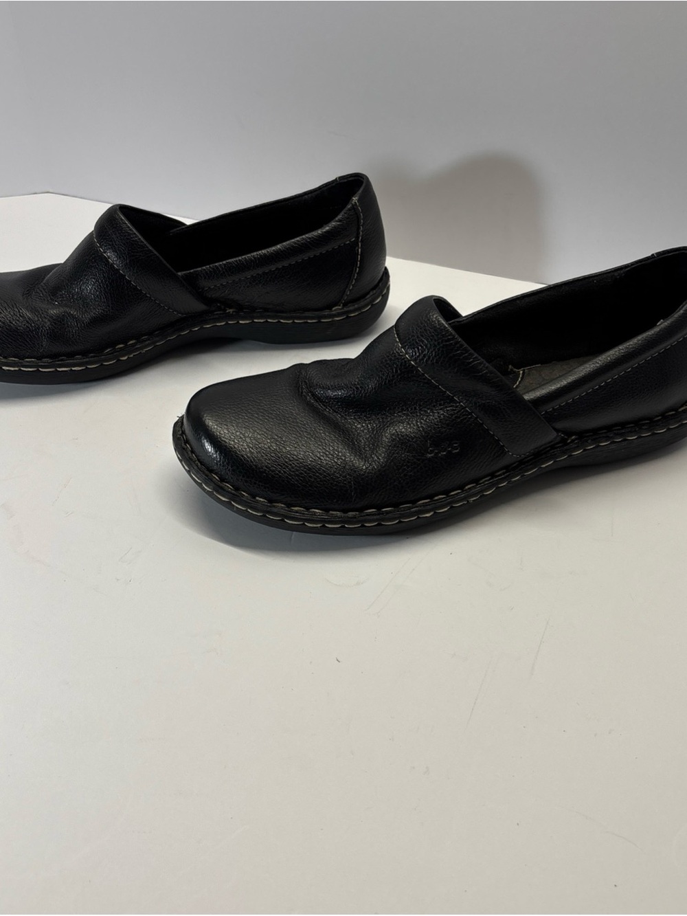 BOC Born Concept Black Leather women’s Slip-On Clog Mules size 8.5